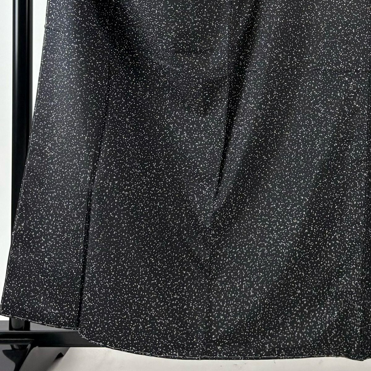 【美品】 小紋 身長161cm 袖長65cm M 雙層 袋帶套裝 大島紬織織 有落款 有證書 幾何圖案 黑 純蠶絲 名品級