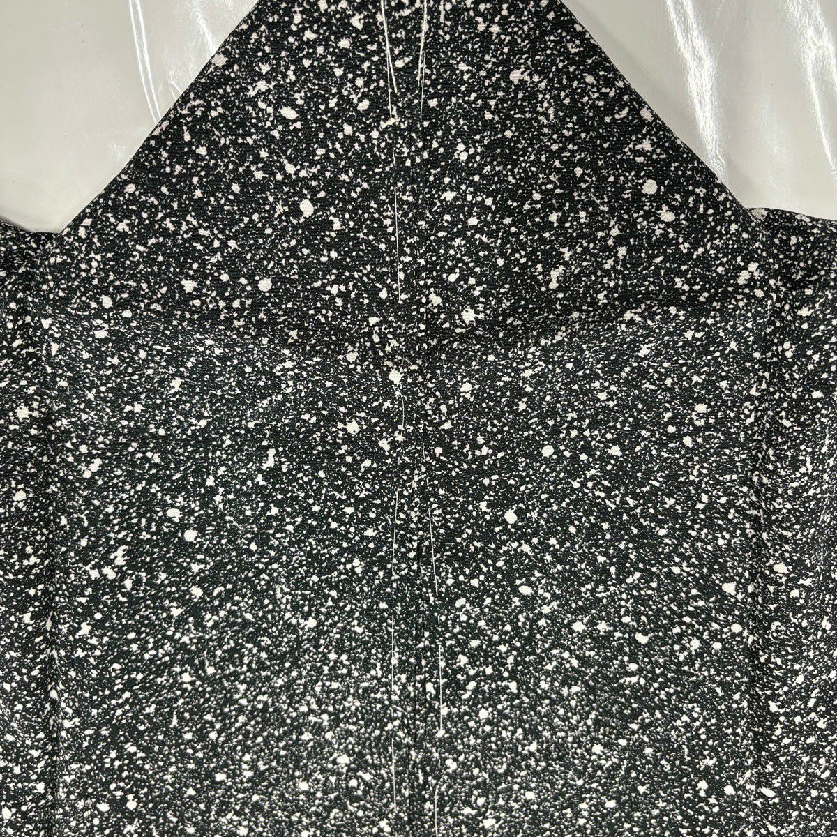 【美品】 小紋 身長157.5cm 袖長64.5cm M 雙層 幾何學圖案 黑 純蠶絲 秀品級