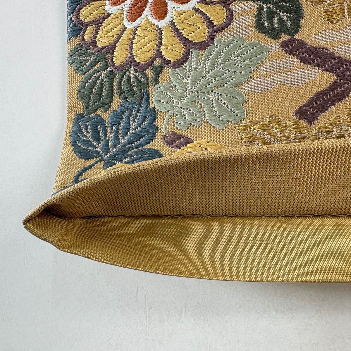 【美品】 袋帶 名品級 秋草 葡萄 金絲 金金箔 黃土 深色 六通 純蠶絲