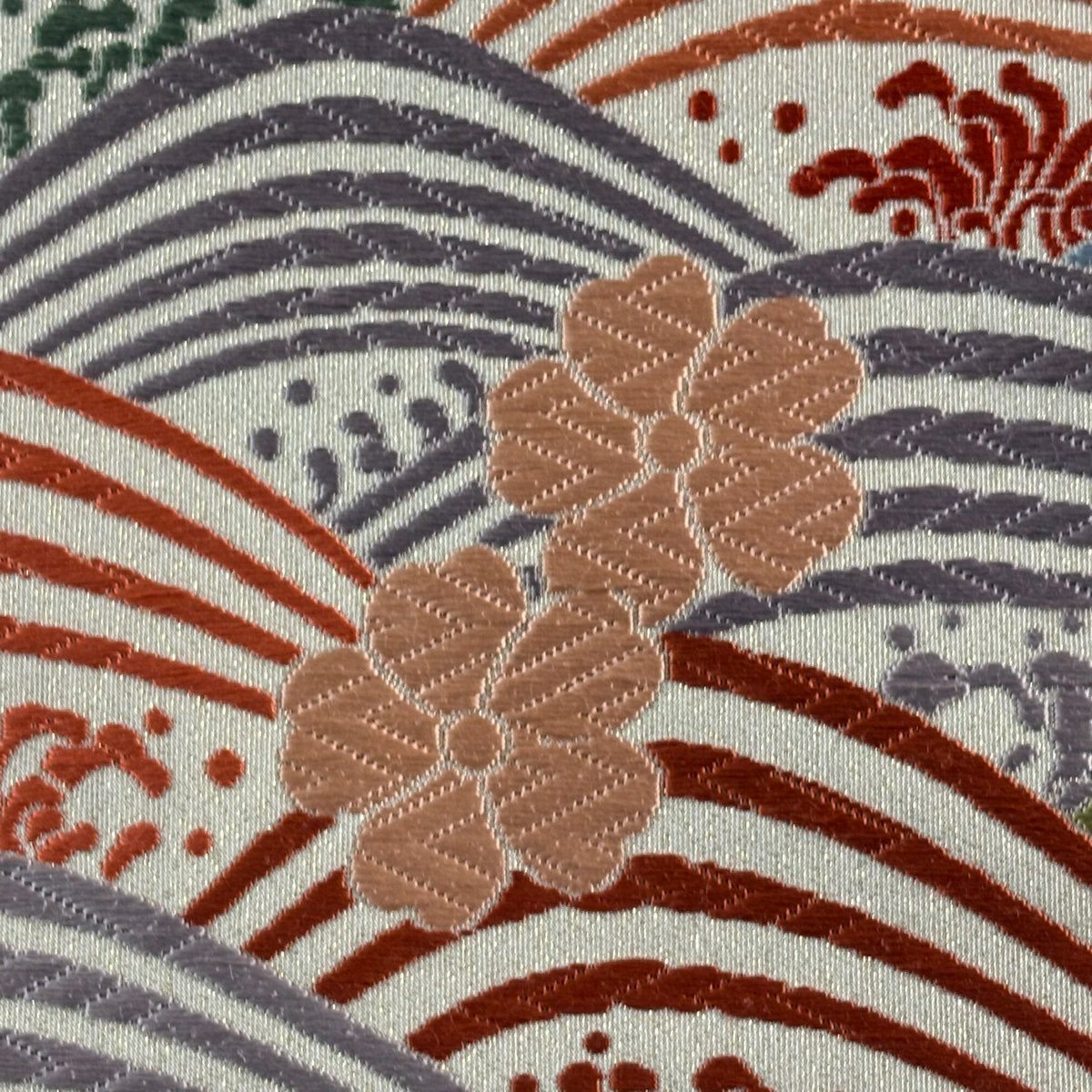 【美品】 袋帶 名品級 砂金綴 唐織 波 櫻花 刺繡 金金箔 米色 六通 純蠶絲