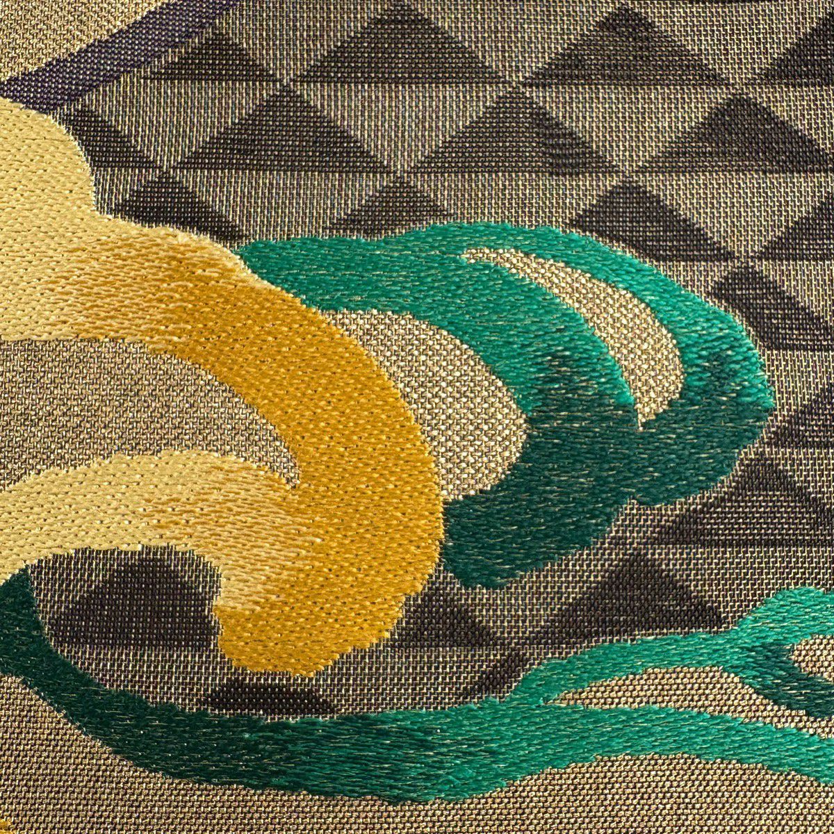 【美品】 袋帶 名品級 本袋 波頭 鱗紋 金絲 刺繡 金茶 六通 純蠶絲