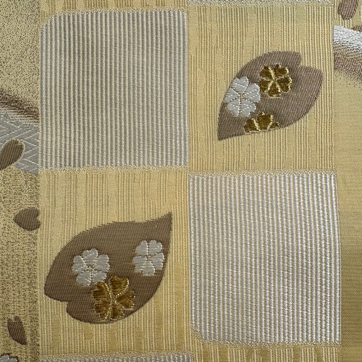 袋帶 名品級 花瓣 櫻花 刺繡 金線 淺土色 六通 純蠶絲