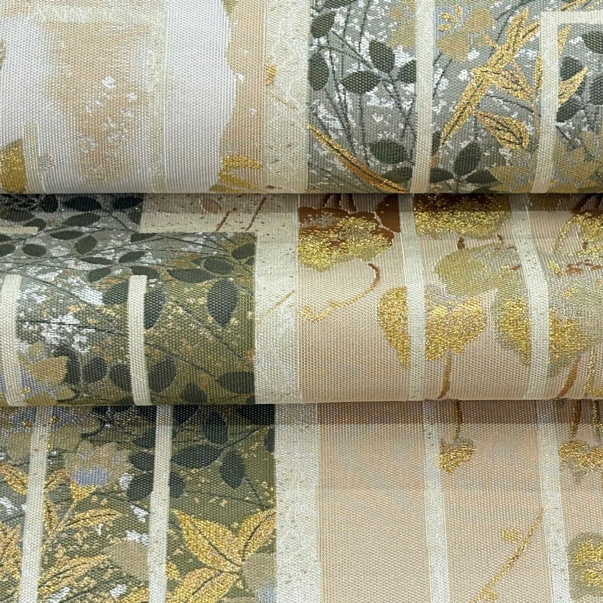 【美品】 袋帶 逸品級 となみ織物 落款あり 源氏物語 鈴乃屋 源氏香 草花紋 金糸 金金箔 奶油 六通 純蠶絲