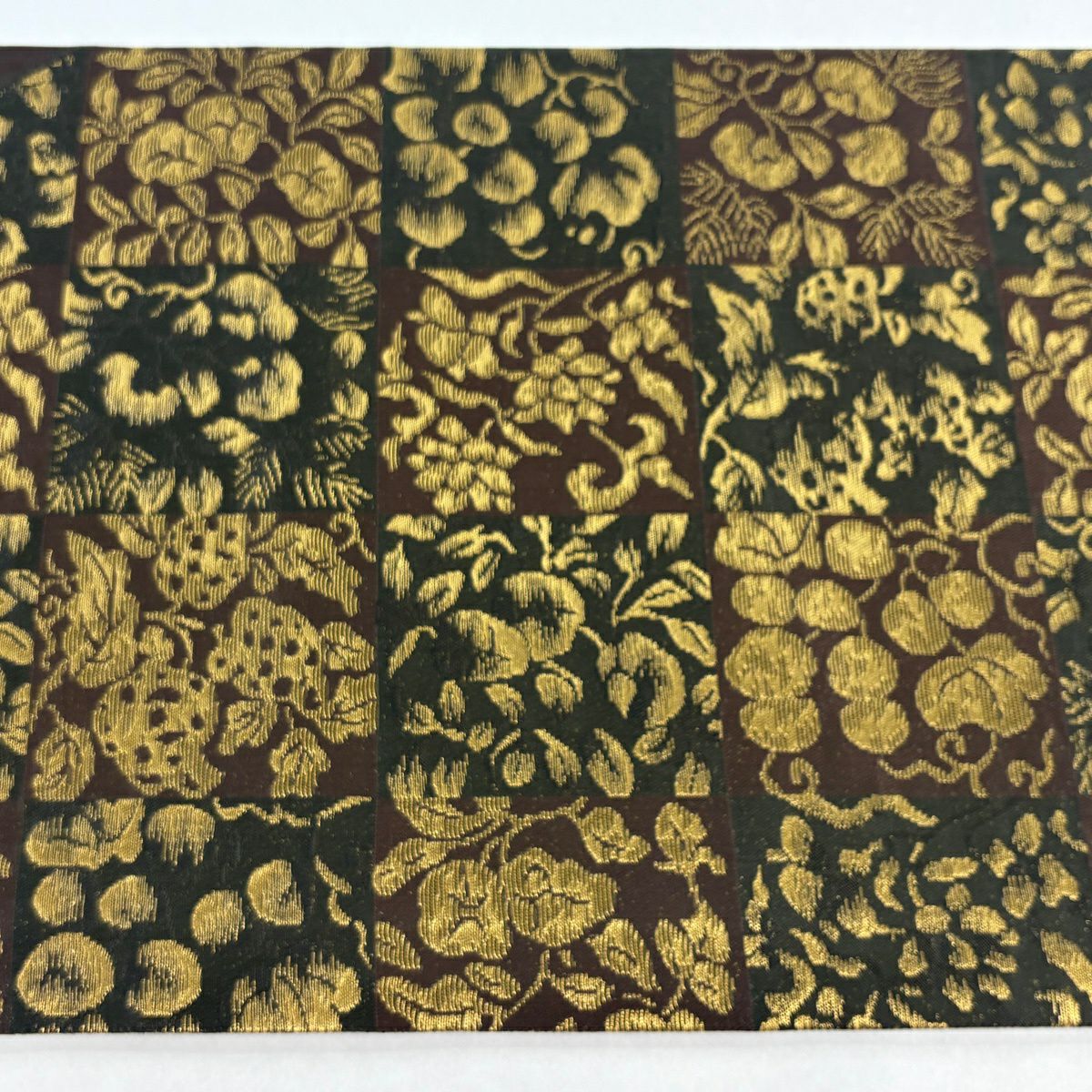 【美品】 袋帶 逸品級 誉田屋源兵衛 落款 草花紋紋 縞紋 金絲 金金箔 焦茶 全通 純蠶絲