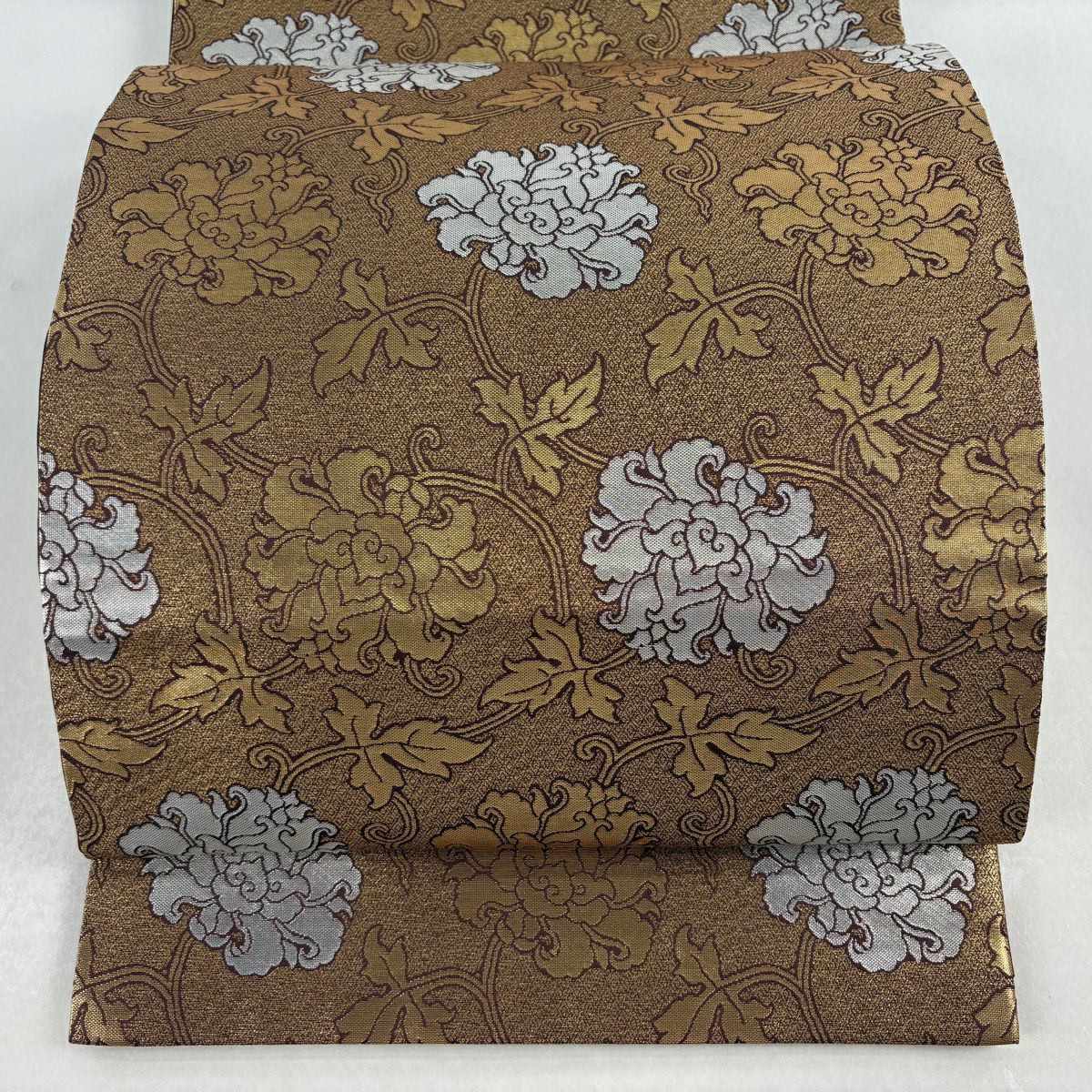 【美品】 袋帶 逸品級 龍村晋 落款あり 金銀二重蔓牡丹錦 牡丹唐草紋 金金箔 金色 全通 純蠶絲
