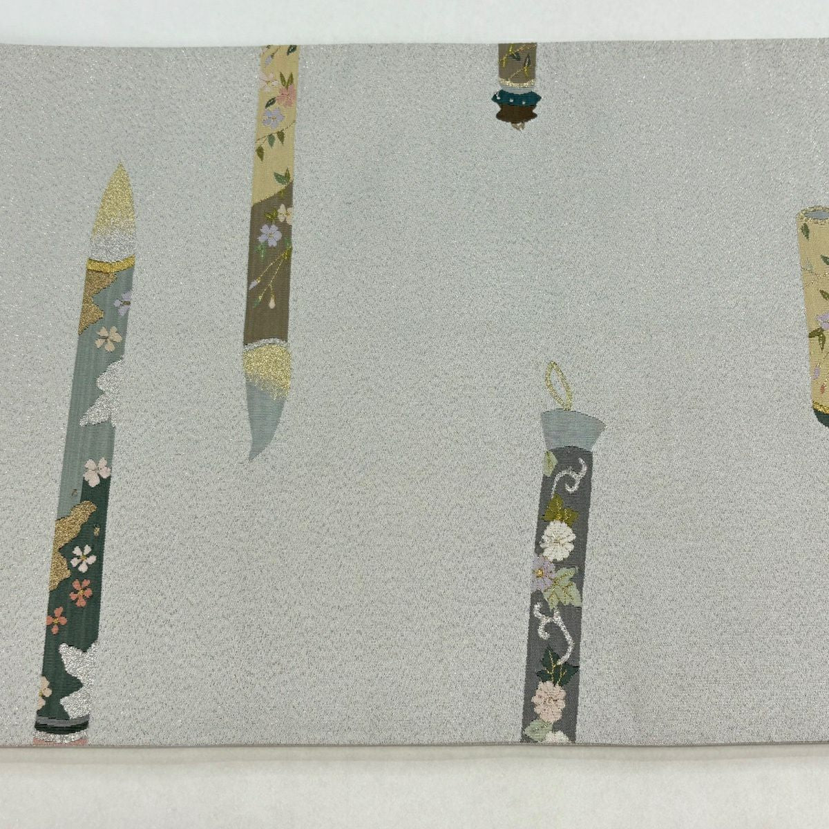 【美品】 袋帶 逸品級 筆 草花紋 金銀彩 灰 深藍 六通 純蠶絲