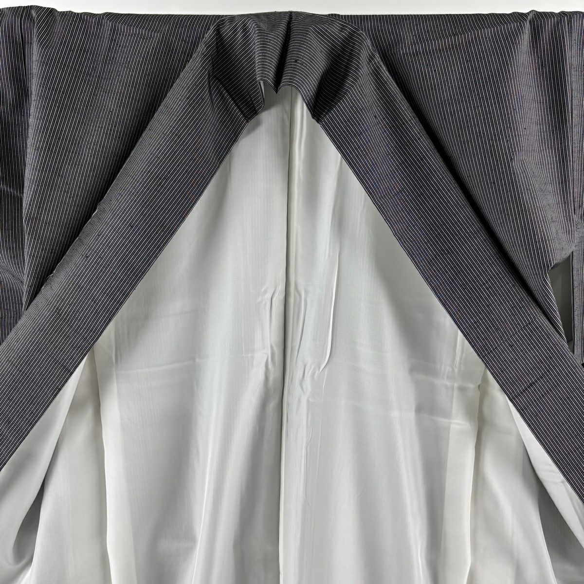 【美品】 付下 身長162.5cm 袖長66cm M 雙層 袋帶套裝 塩澤紬織織 塩澤絣 證書齊全 縱條 格子 黑 純蠶絲 名品級