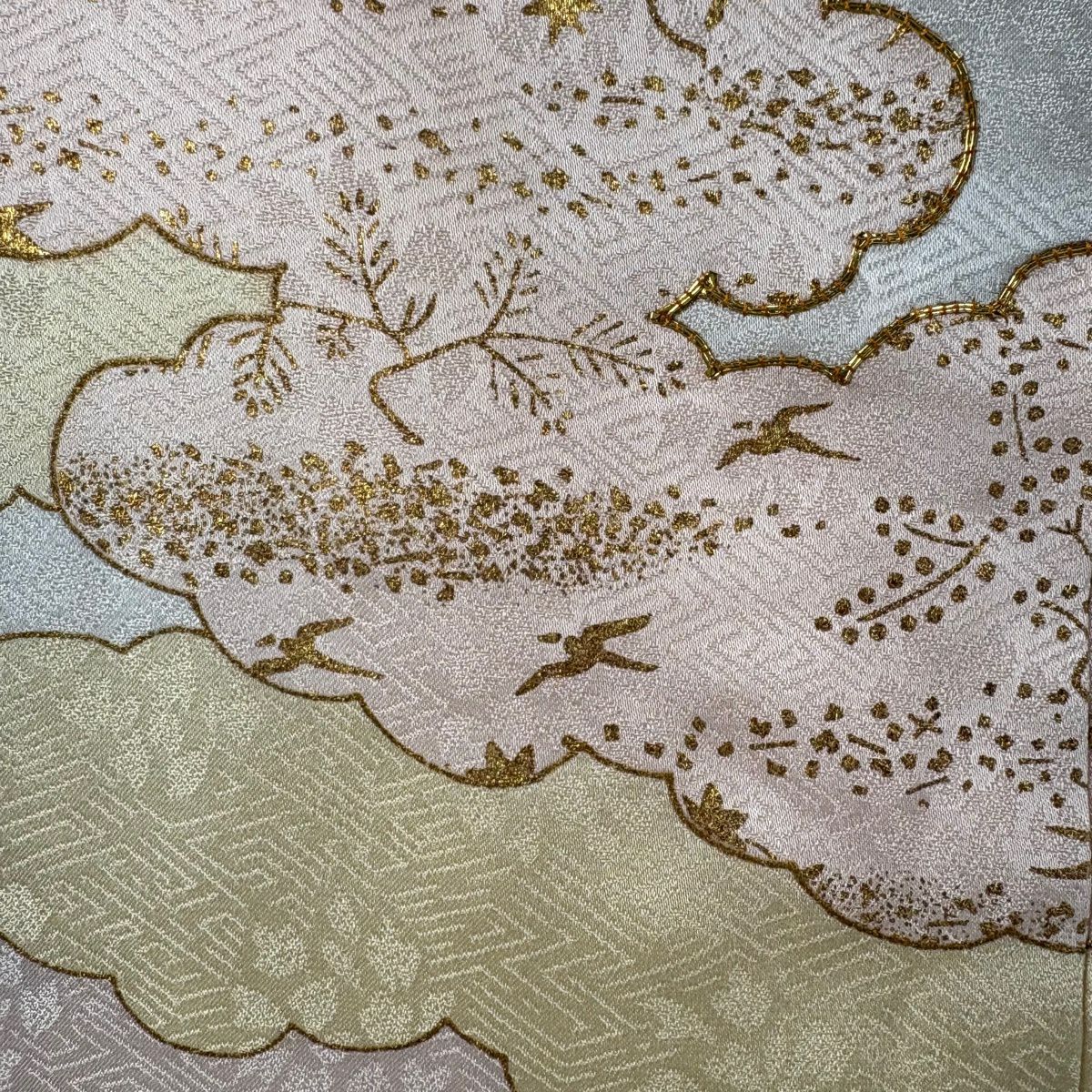 訪問服 身長164.5cm 袖長64.5cm M 雙層 藤井寛 落款あり 雲文 花鳥 金絲 金銀彩 奶油色 純蠶絲 逸品級
