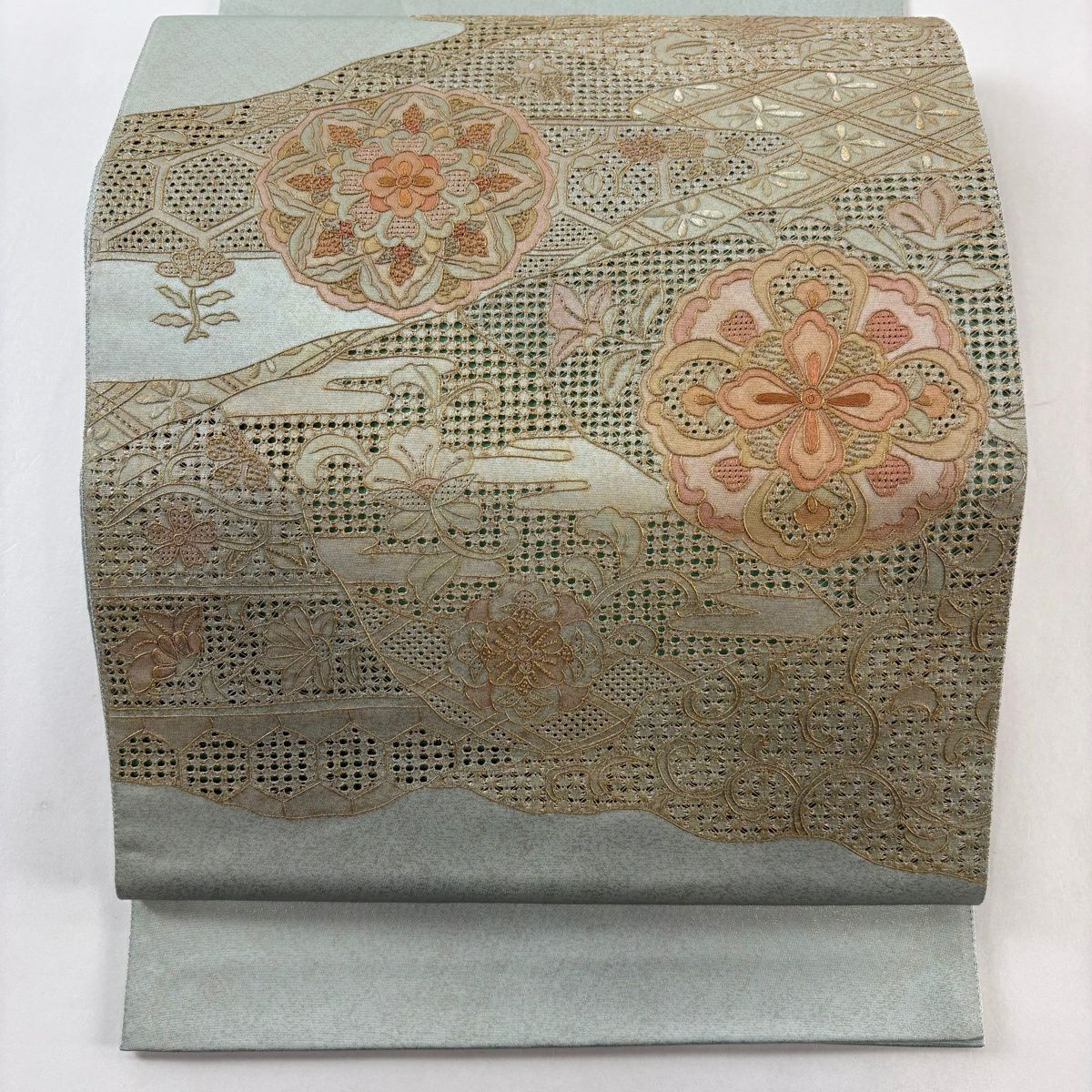 【美品】 袋帶 秀品級 華紋 花唐草紋 刺繡 金彩裝飾 青灰 純蠶絲