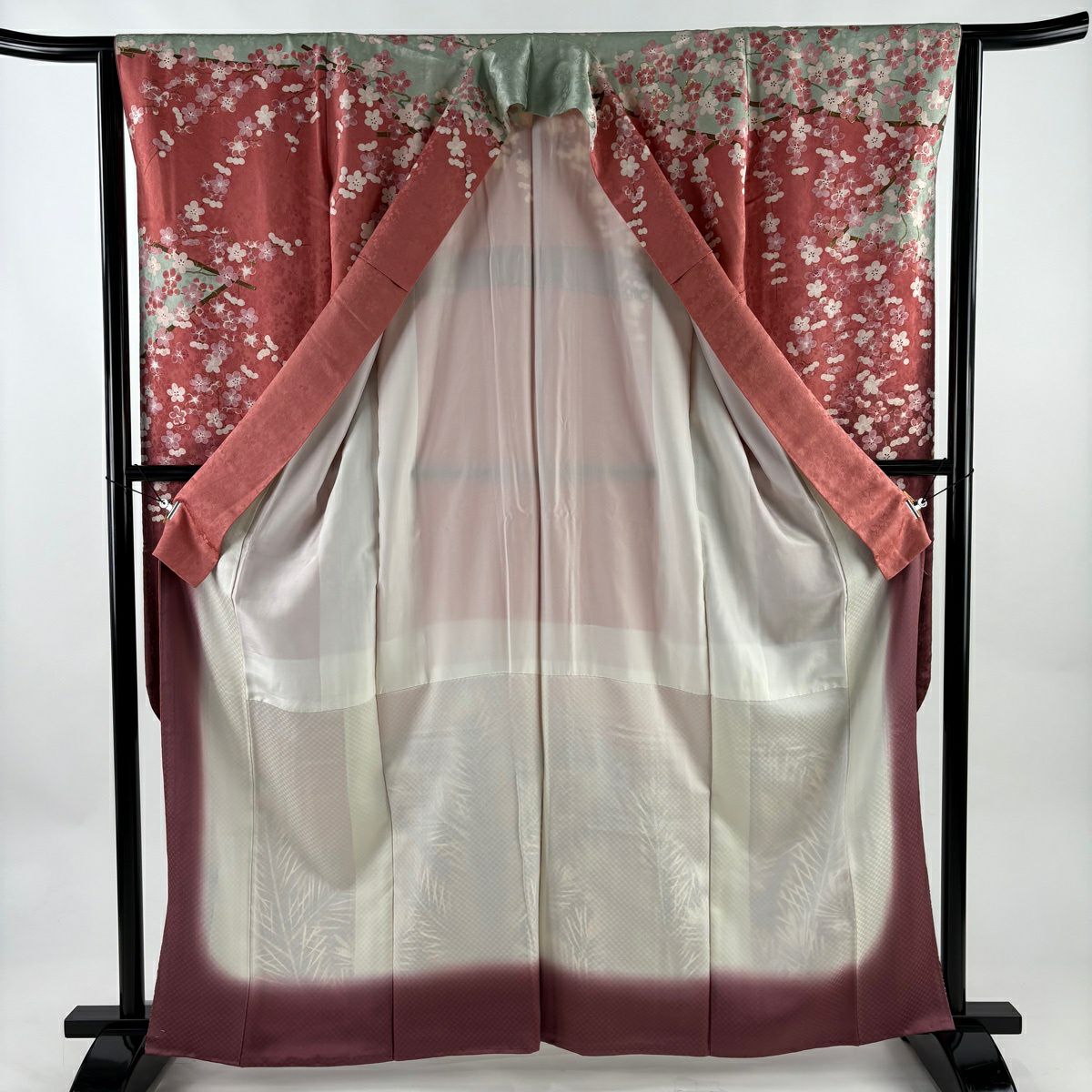 【美品】振袖禮服 身長163.5cm 袖長63cm S 雙層 岩田專太郎 落款あり 松樹 梅花 金絲 金銀彩 粉色 純蠶絲 秀品級