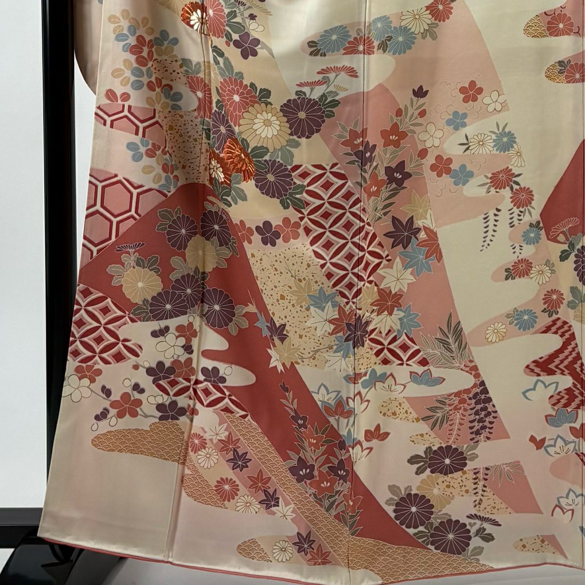 振袖禮服 身長160.5cm 袖長64cm M 雙層 草花紋紋 七寶紋 金絲 金銀彩 粉米色 純蠶絲 優品級