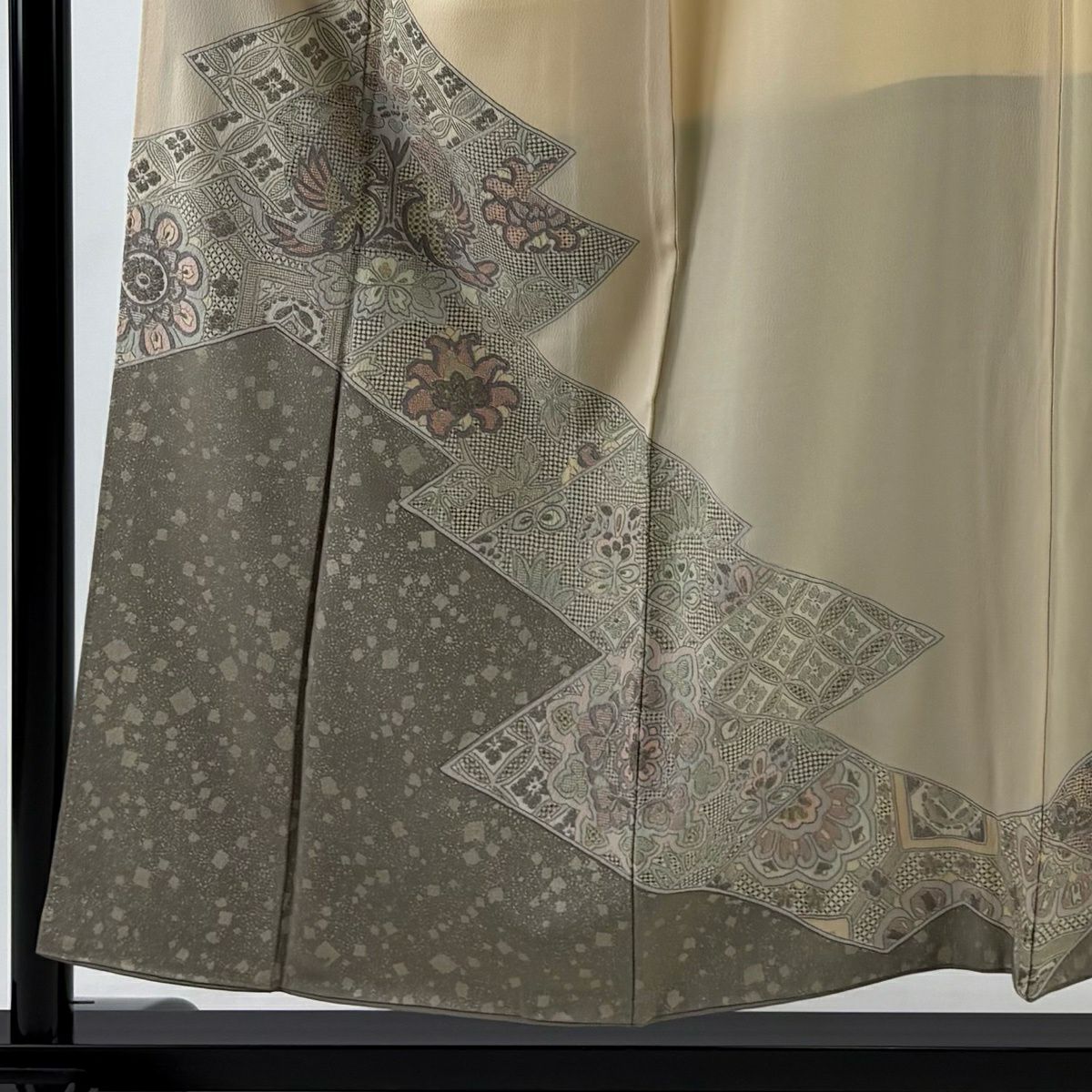 訪問服 身長154.5cm 袖長62.5cm S 雙層 向鳥 草花紋紋 金銀彩 刺繡 米色 純蠶絲 優品級