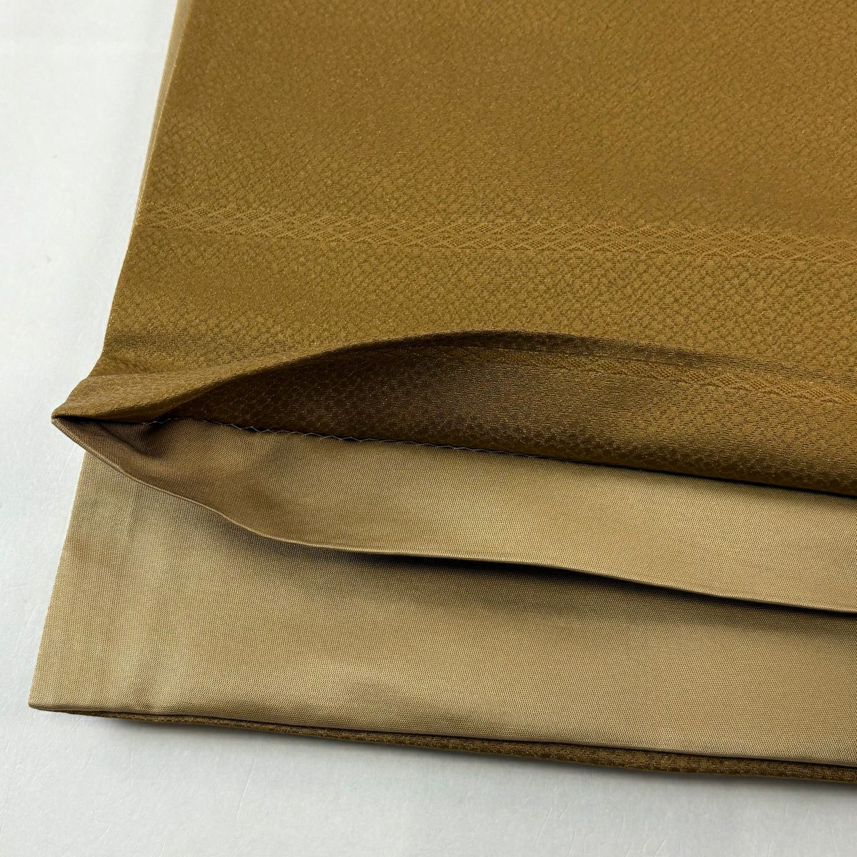 【美品】 袋帶 名品級 霞 幾何學圖案 銀線 漸層 茶 お太鼓圖案 純蠶絲