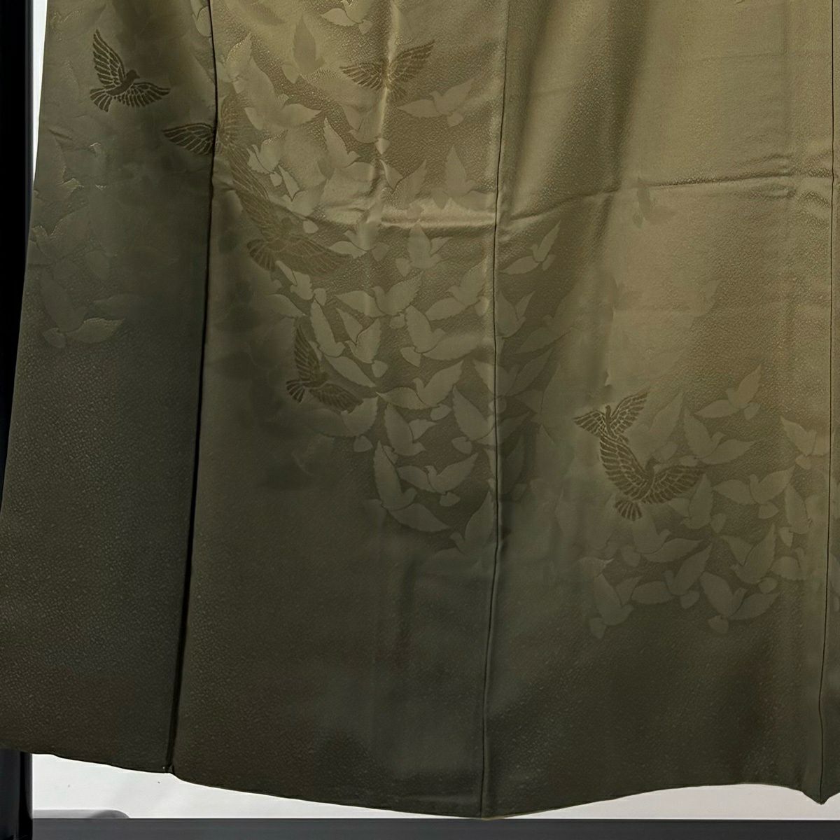 付下 身長152.5cm 袖長62.5cm S 雙層 斉藤三才 落款あり 鳥 地紋 刺繡 漸層 茶綠 純蠶絲 名品級