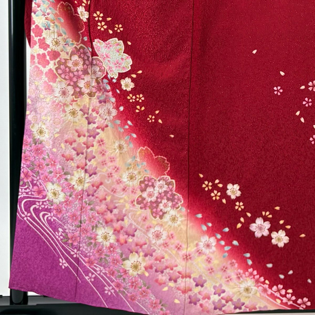 【美品】振袖禮服 身長159cm 袖長65.5cm M 雙層 櫻花 流水 絞染 銀通し 紅 純蠶絲 名品級