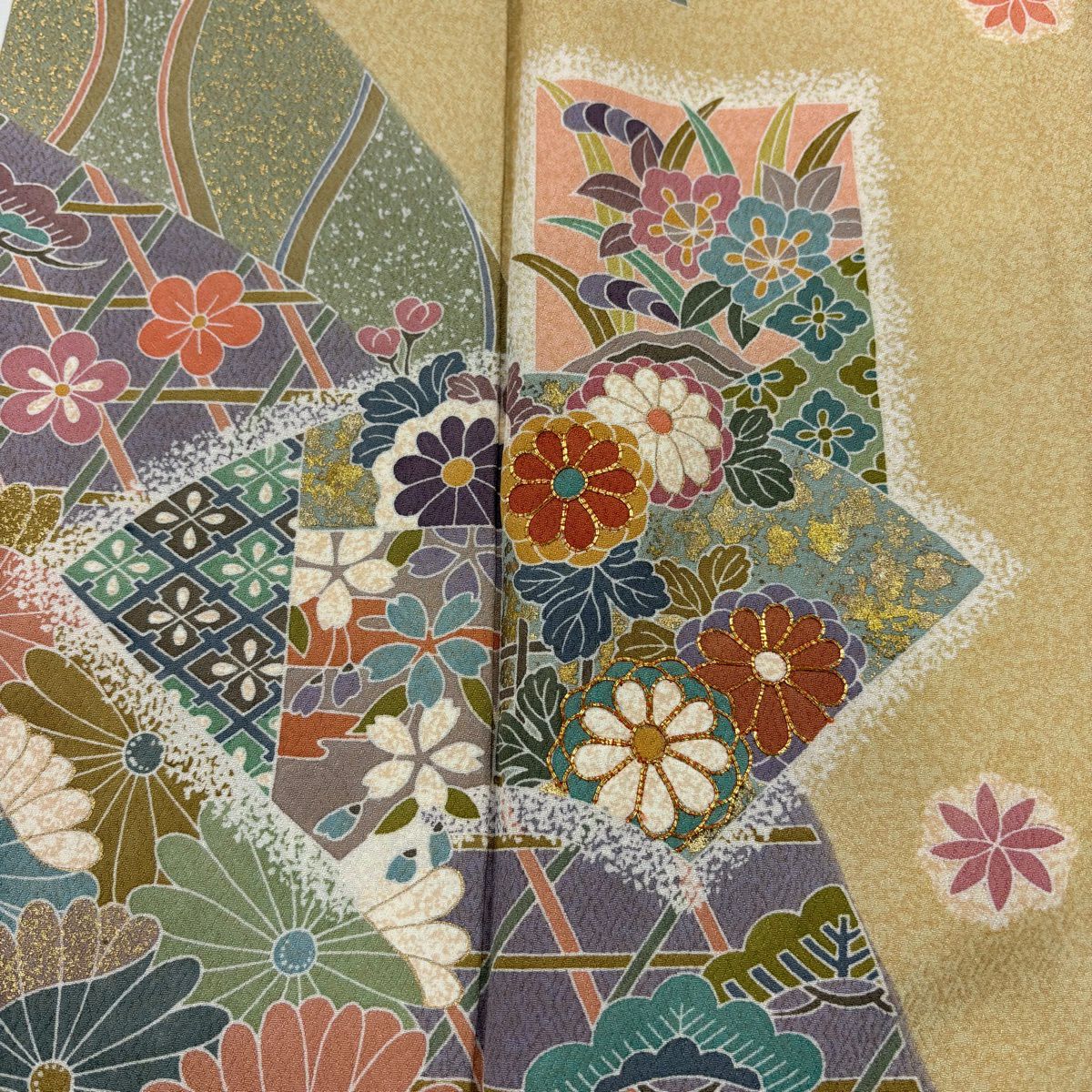 訪問服 身長161cm 袖長65cm M 雙層 扇子面 松樹竹子梅花 金絲 金銀彩 淺橙色 純蠶絲 名品級 一個紋
