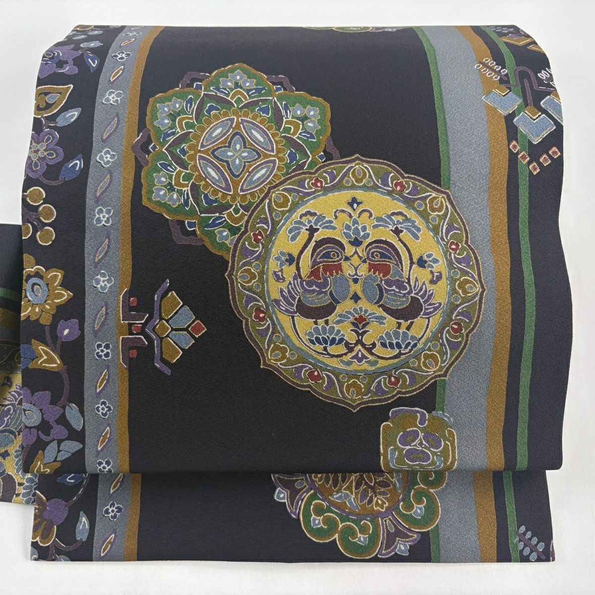 【美品】 名古屋帶 名品級 向鳥 華紋 金彩裝飾 濃紫 純蠶絲