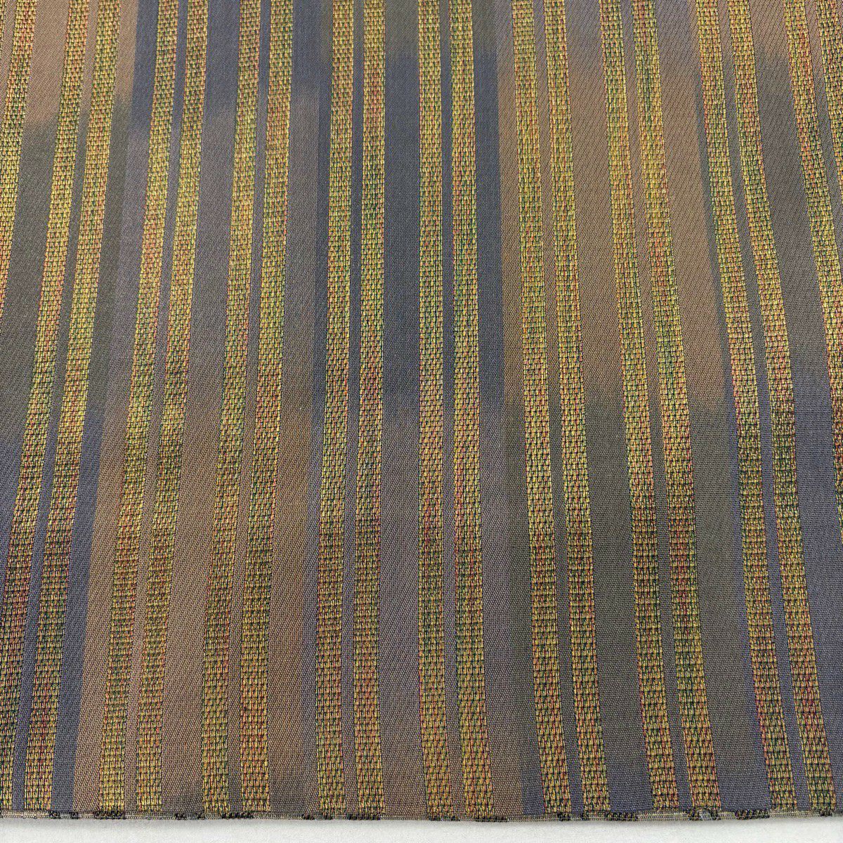 【美品】 袋帶 名品級 手先二通り 幾何學 金絲 金茶 お太鼓紋 純蠶絲
