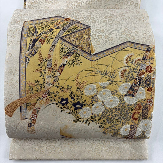 【美品】 袋帶 名品級 加納幸 落款あり 屏風 秋草 金金箔 金絲 米色 大鼓圖案 純蠶絲