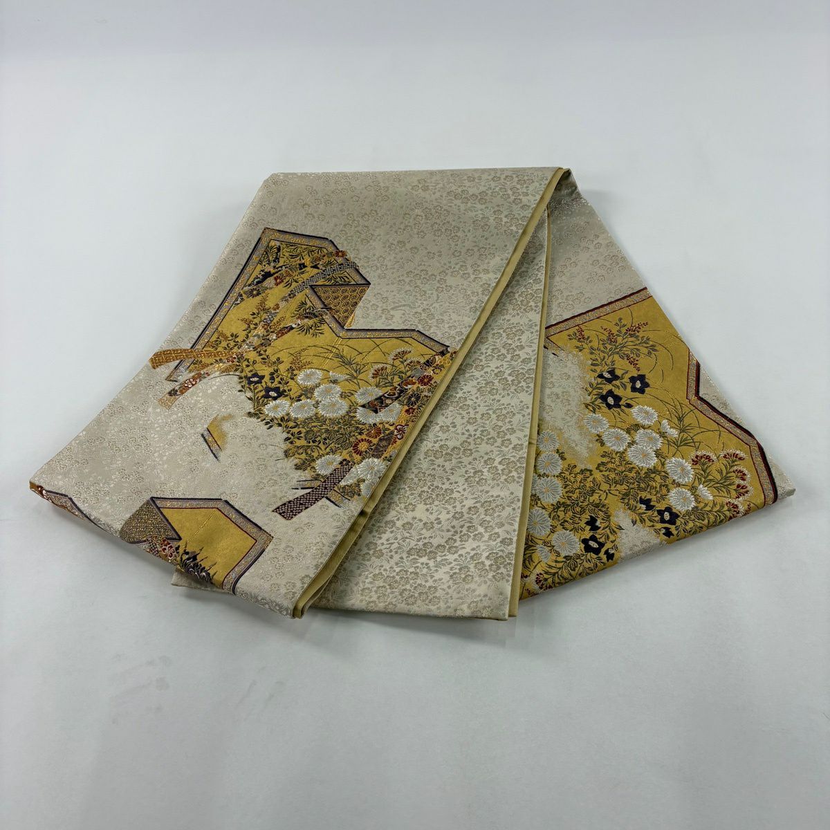 【美品】 袋帶 名品級 加納幸 落款あり 屏風 秋草 金金箔 金絲 米色 大鼓圖案 純蠶絲