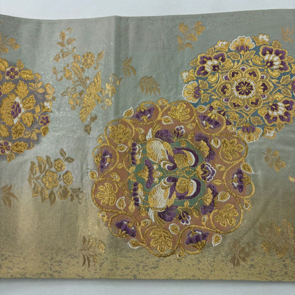 袋帶 名品級 じゅらく 落款あり 帝王紫 華紋 向かい鳥 金金箔 金絲 米色 大鼓圖案 純蠶絲