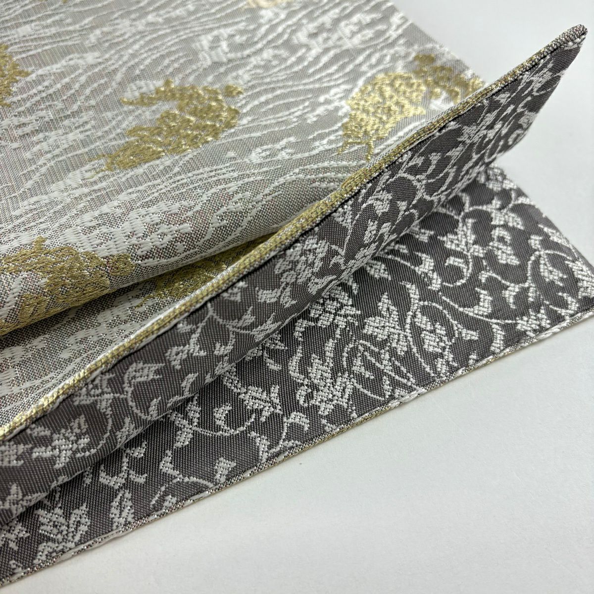 【美品】 袋帶 名品級 荒磯 金糸 灰茶 六通 純蠶絲