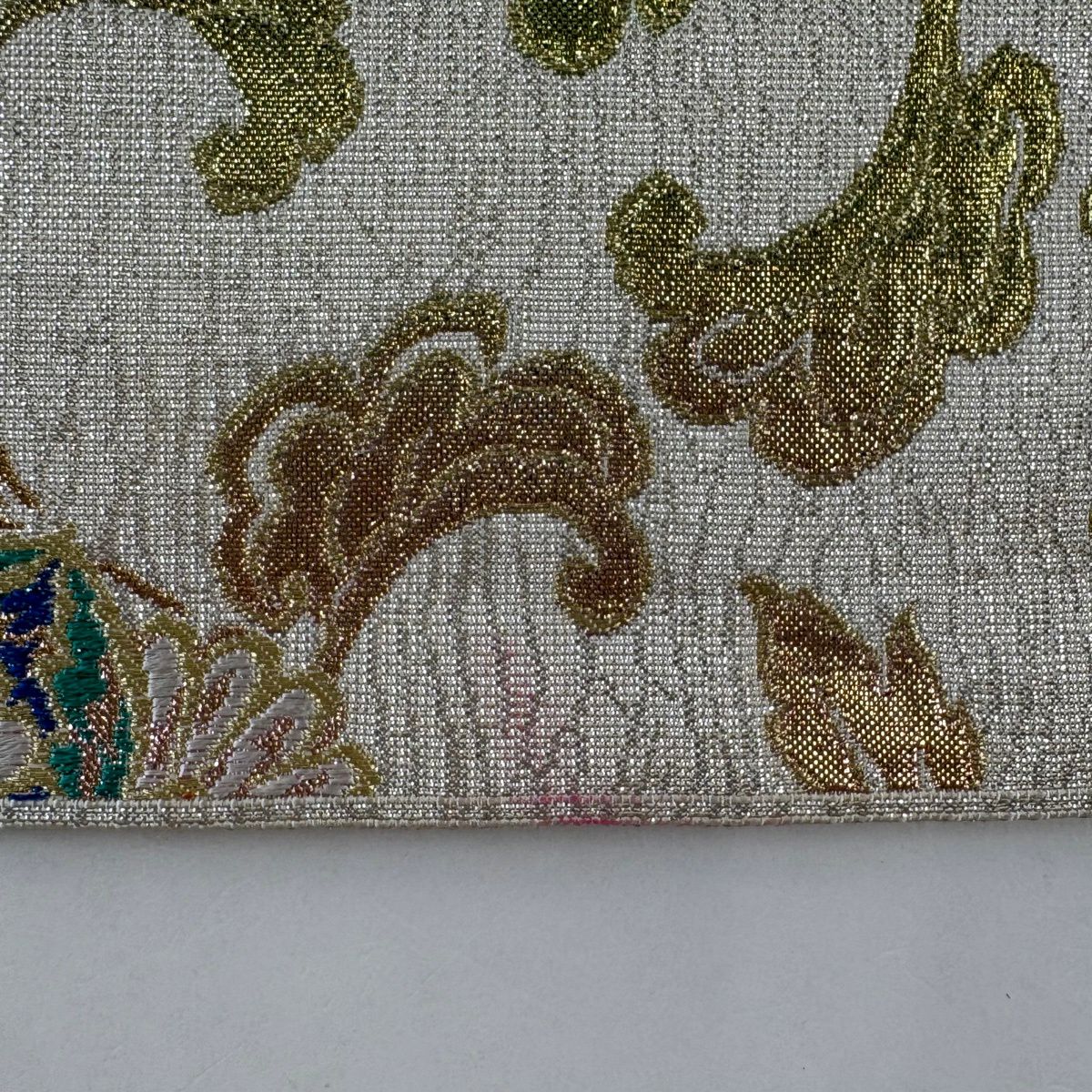 袋帶 名品級 華紋 花唐草紋 金金箔 金絲 奶油 六通 純蠶絲