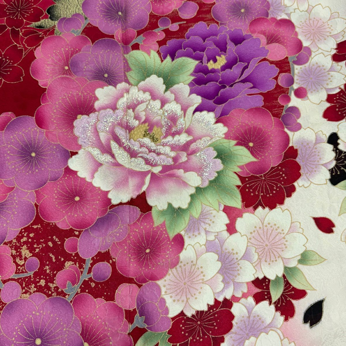 振袖禮服 身長165cm 袖長65.5cm M 雙層 牡丹 櫻花 刺繡 金金箔 奶油色 純蠶絲 名品級