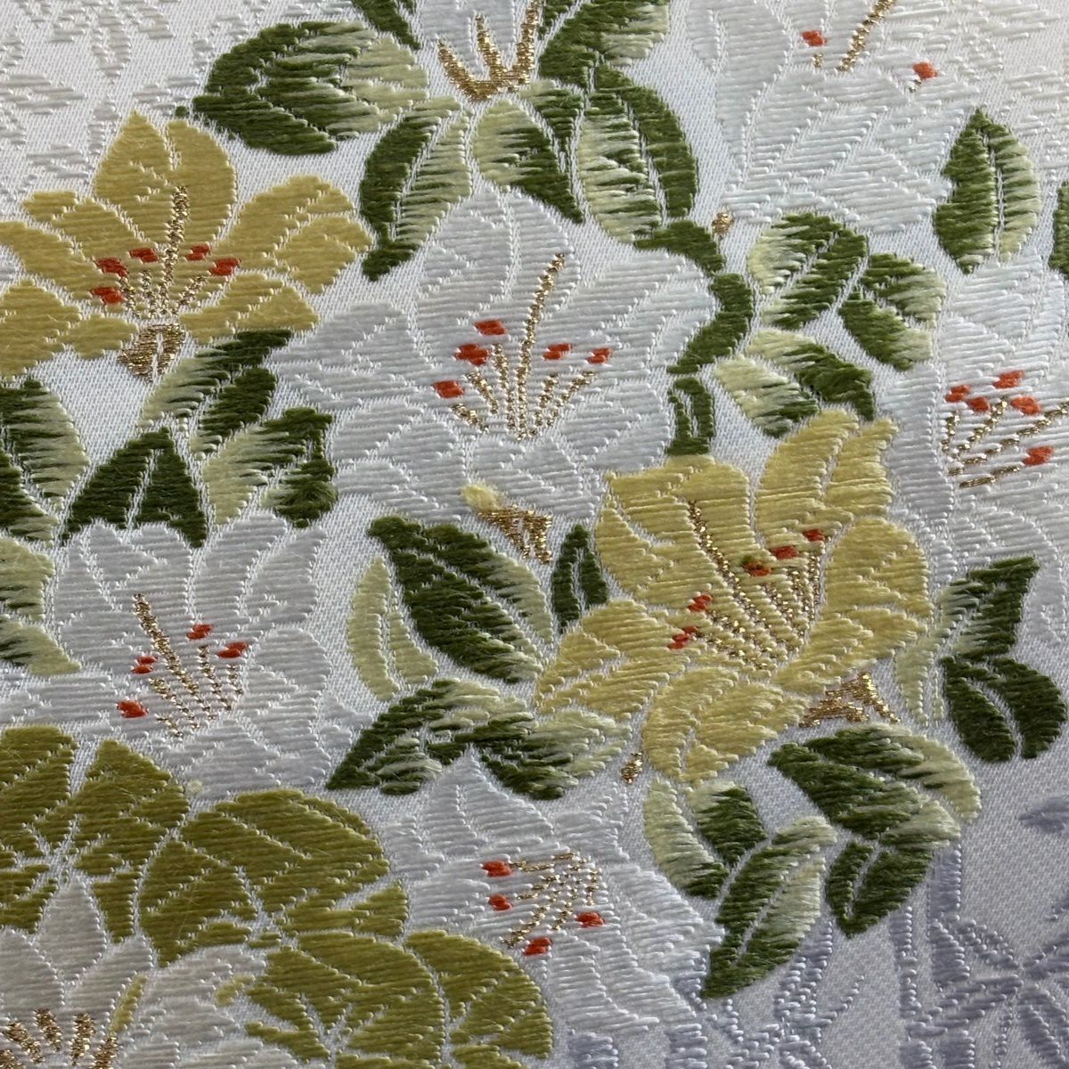 【美品】 袋帶 逸品級 枝花 雪輪 唐織 金絲 奶油 六通 純蠶絲