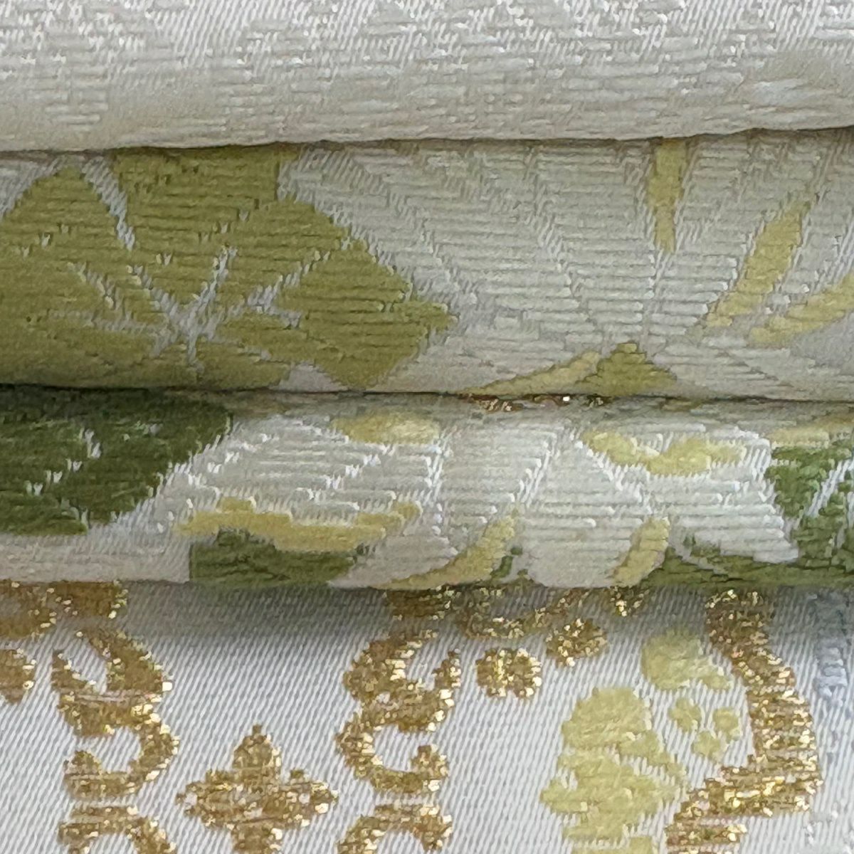 【美品】 袋帶 逸品級 枝花 雪輪 唐織 金絲 奶油 六通 純蠶絲