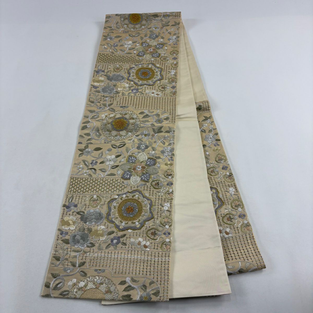 袋帶 逸品級 華紋 草花紋刺繡 金銀彩 金色 六通 純蠶絲
