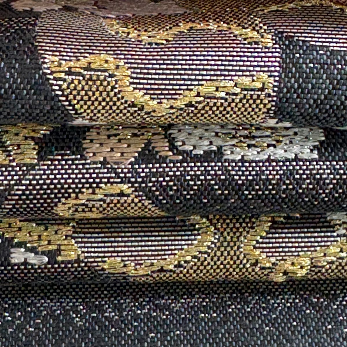 【美品】 袋帶 逸品級 落款あり 杉太 貝合わせ 楓 金糸 刺繡 灰色 六通 純蠶絲