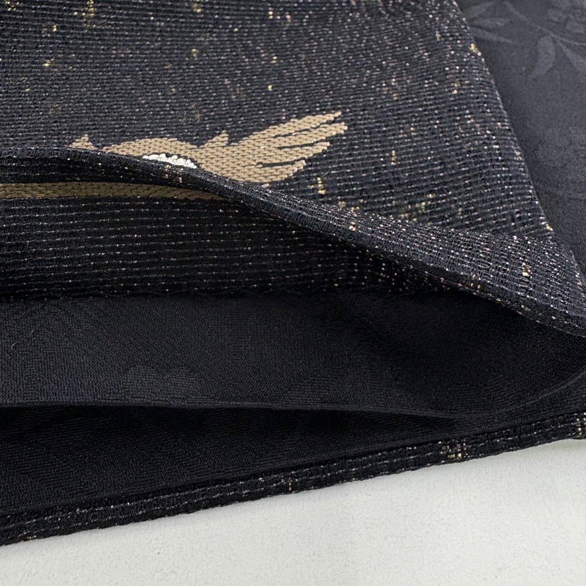 【美品】 袋帶 逸品級 貓頭鷹 葉子 刺繡 金金箔 黑 六通 純蠶絲