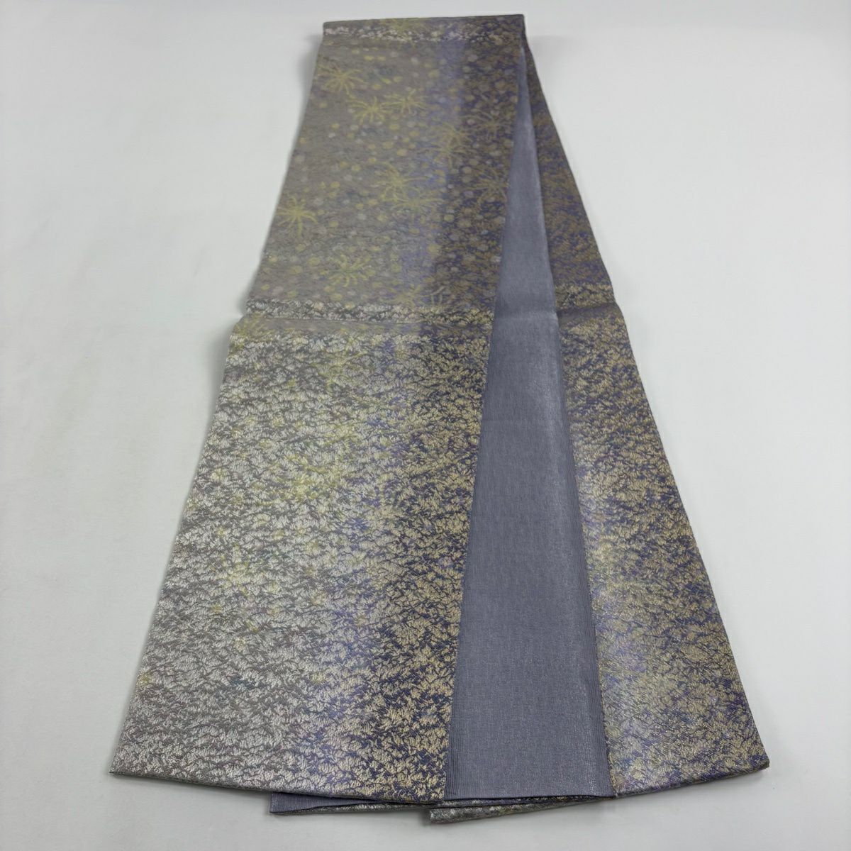 【美品】 袋帶 名品級 花 幾何學 銀線 金金箔 淺紫 お太鼓圖案 純蠶絲