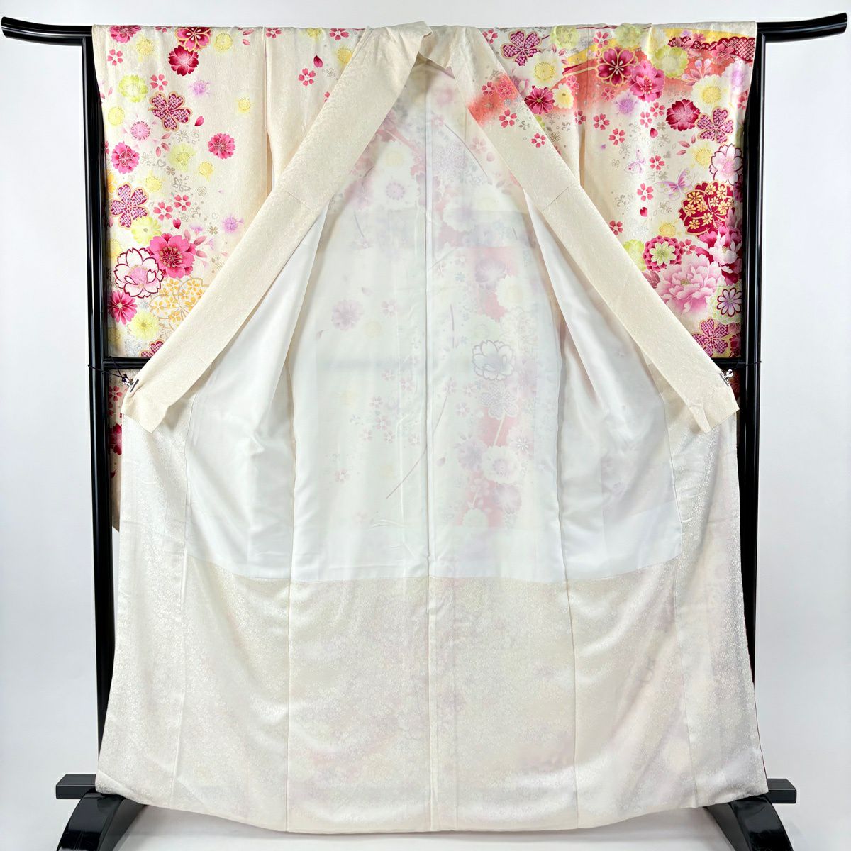 振袖禮服 身長165cm 袖長66.5cm M 雙層 牡丹 櫻花 刺繡 金銀彩 奶油色 純蠶絲 名品級