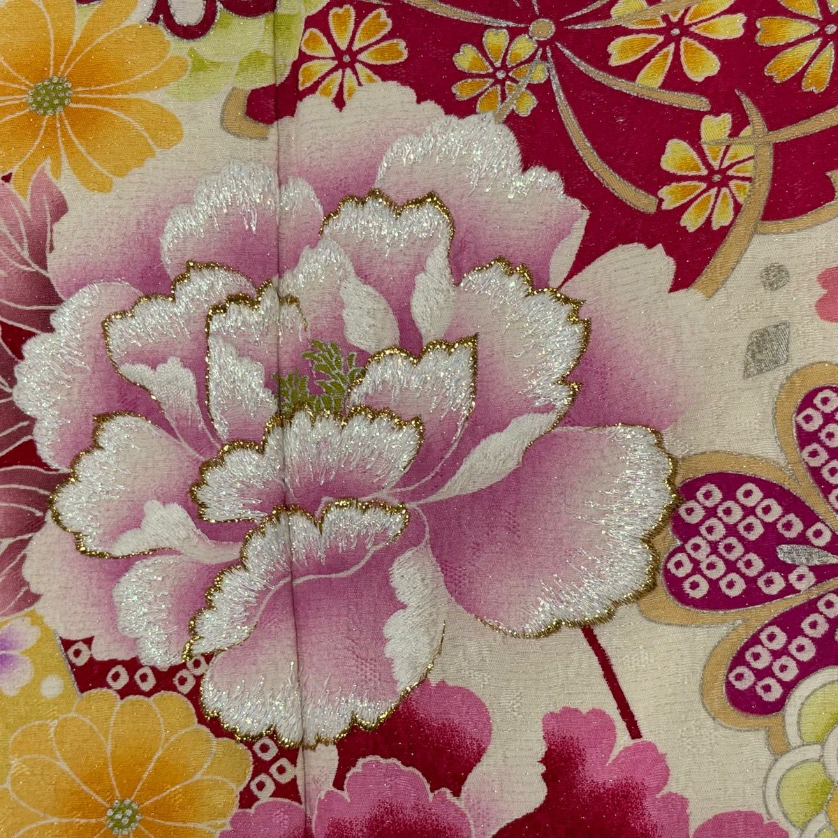振袖禮服 身長165cm 袖長66.5cm M 雙層 牡丹 櫻花 刺繡 金銀彩 奶油色 純蠶絲 名品級