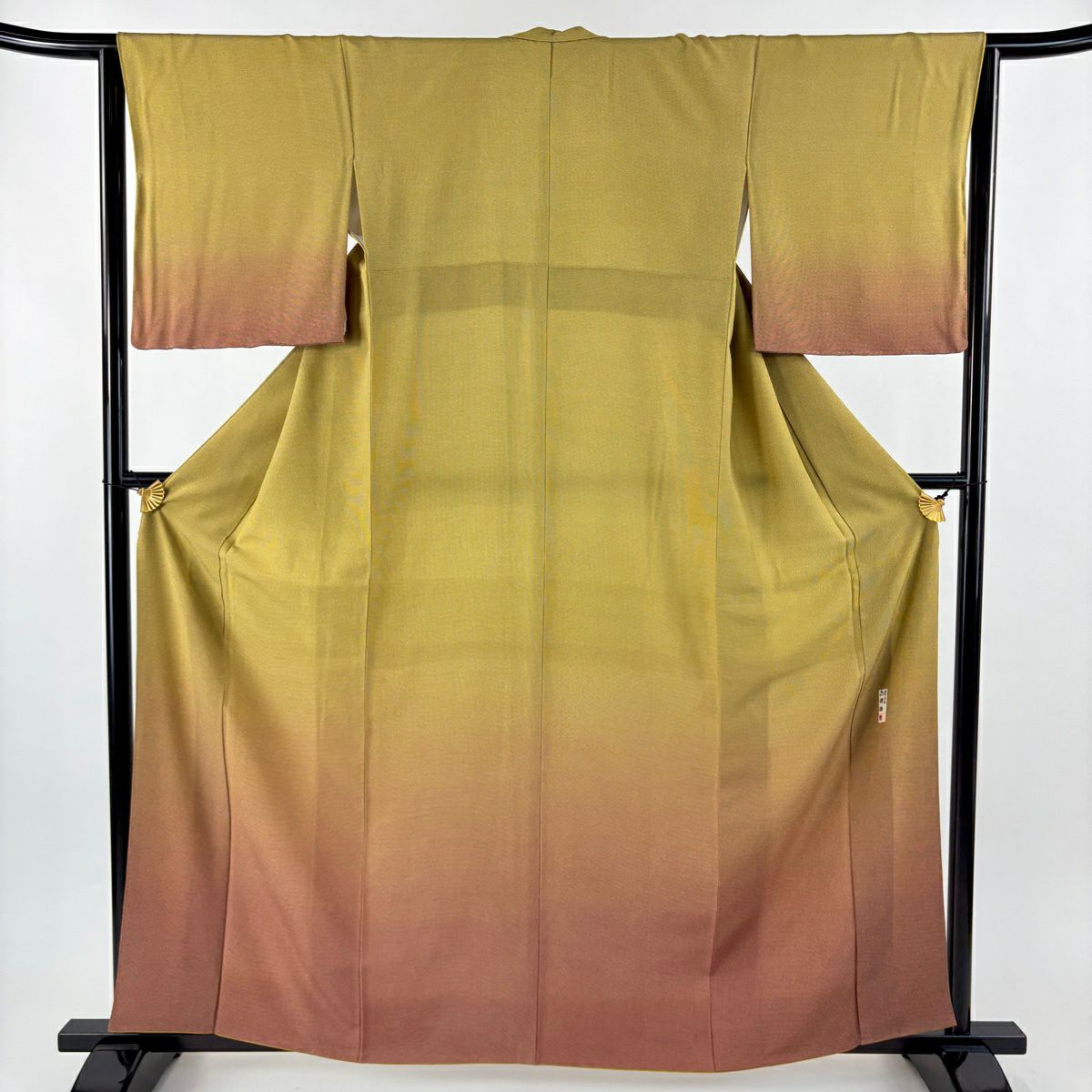 【美品】 付下 身長161cm 袖長64.5cm M 雙層 人間國寶 六谷梅花軒 落款あり 角通し 染分 黃土 純蠶絲 名品級
