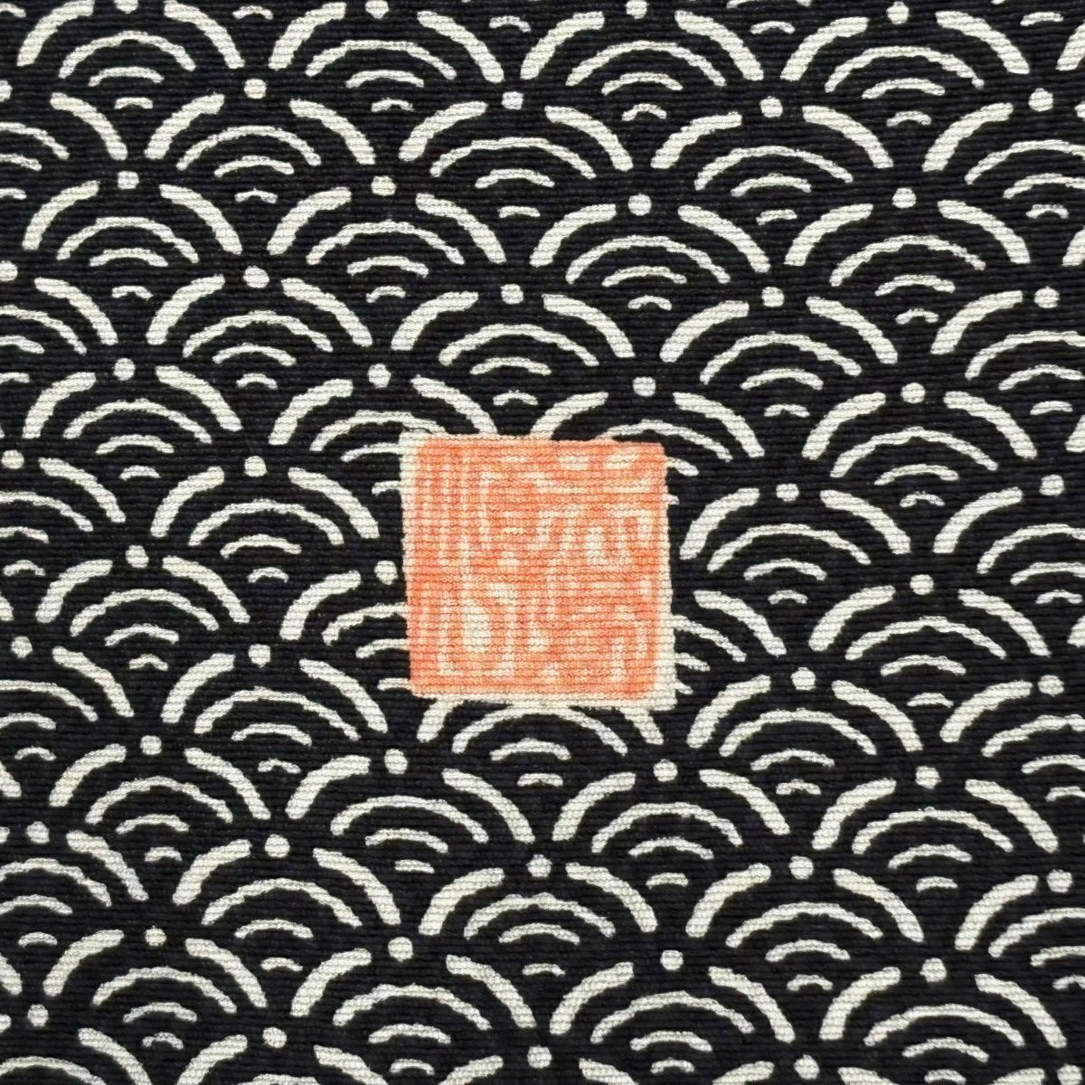 【美品】訪問服 身長162cm 袖長66.5cm M 雙層 相良雕刻型染 有落款 華紋 向鳥 黑 純蠶絲 名品級