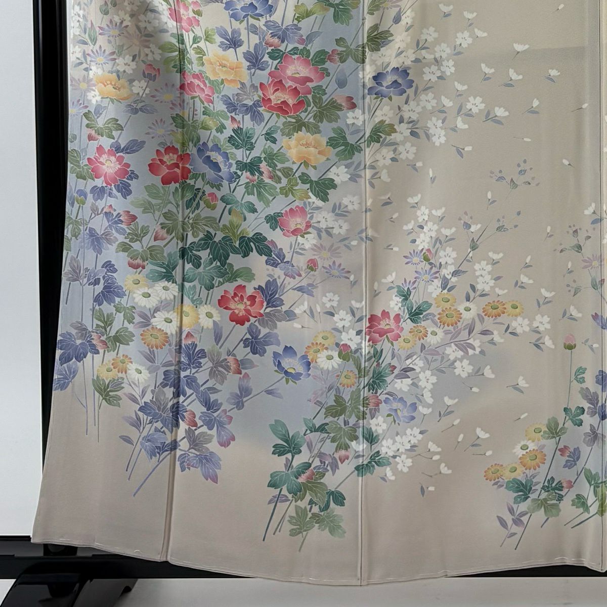 【美品】訪問服 身長159.5cm 袖長65.5cm M 雙層 落款あり 草花紋紋 漸層 粉米色 純蠶絲 名品級