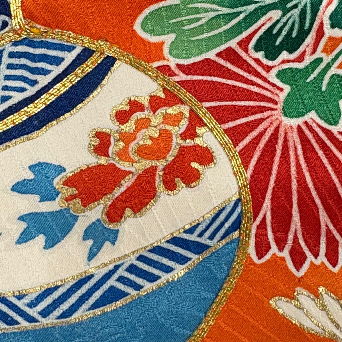 振袖禮服 身長160cm 袖長65cm M 雙層 松樹竹子梅花 菊花 金絲 刺繡 奶油色 純蠶絲 名品級