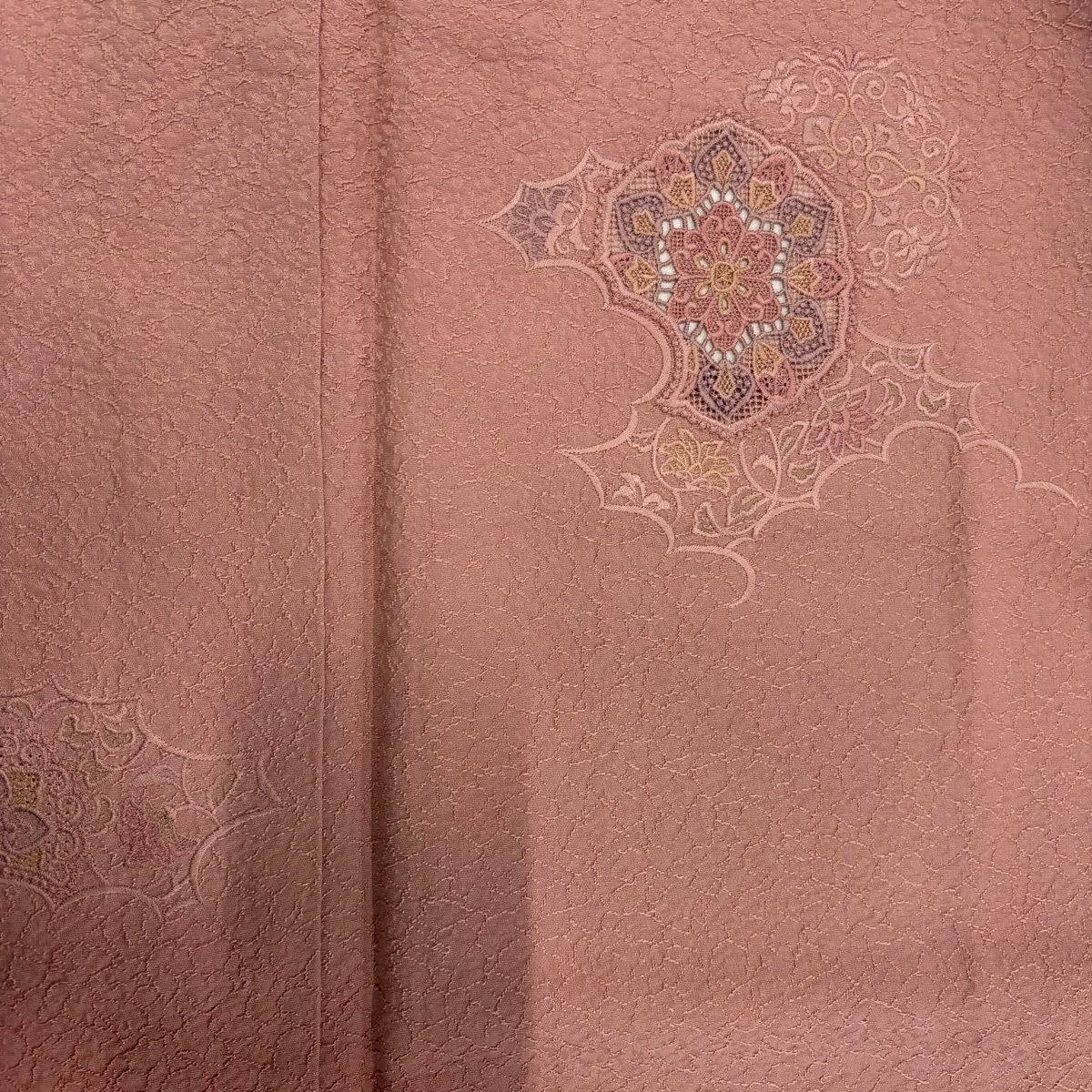 【美品】 付下 身長156.5cm 袖長67.5cm L 雙層 華紋 逆雲取刺繡 粉紅 純蠶絲 秀品級 一個紋