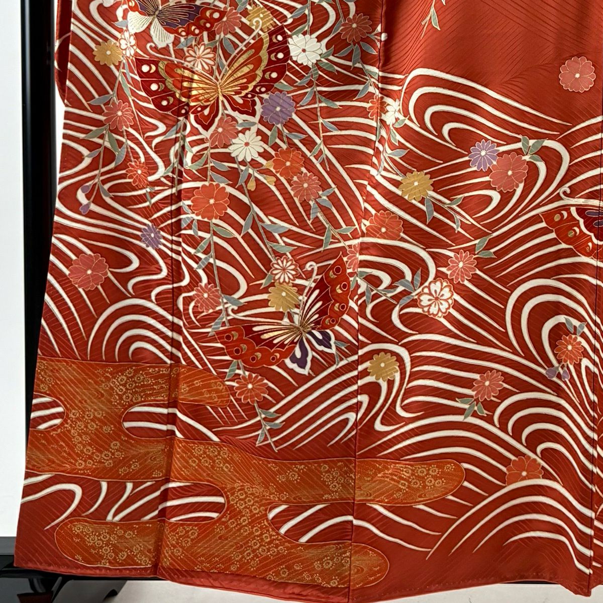振袖禮服 身長162cm 袖長64cm M 雙層 蝶 草花紋紋 金彩裝飾 朱 純蠶絲 秀品級