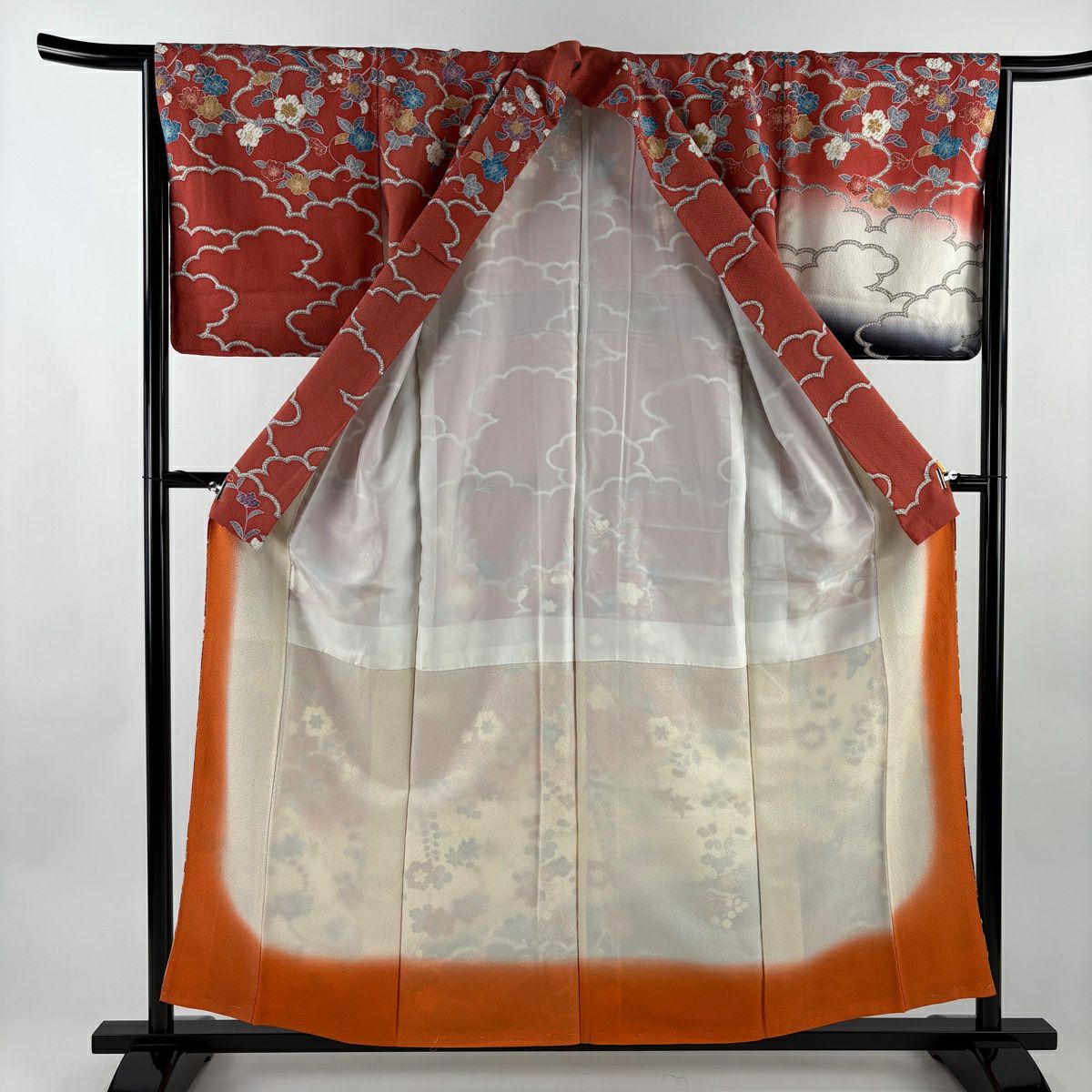 【美品】訪問服 身長157.5cm 袖長64.5cm M 雙層 草花紋紋 雲文 金彩裝飾 染分 茜 純蠶絲 秀品級