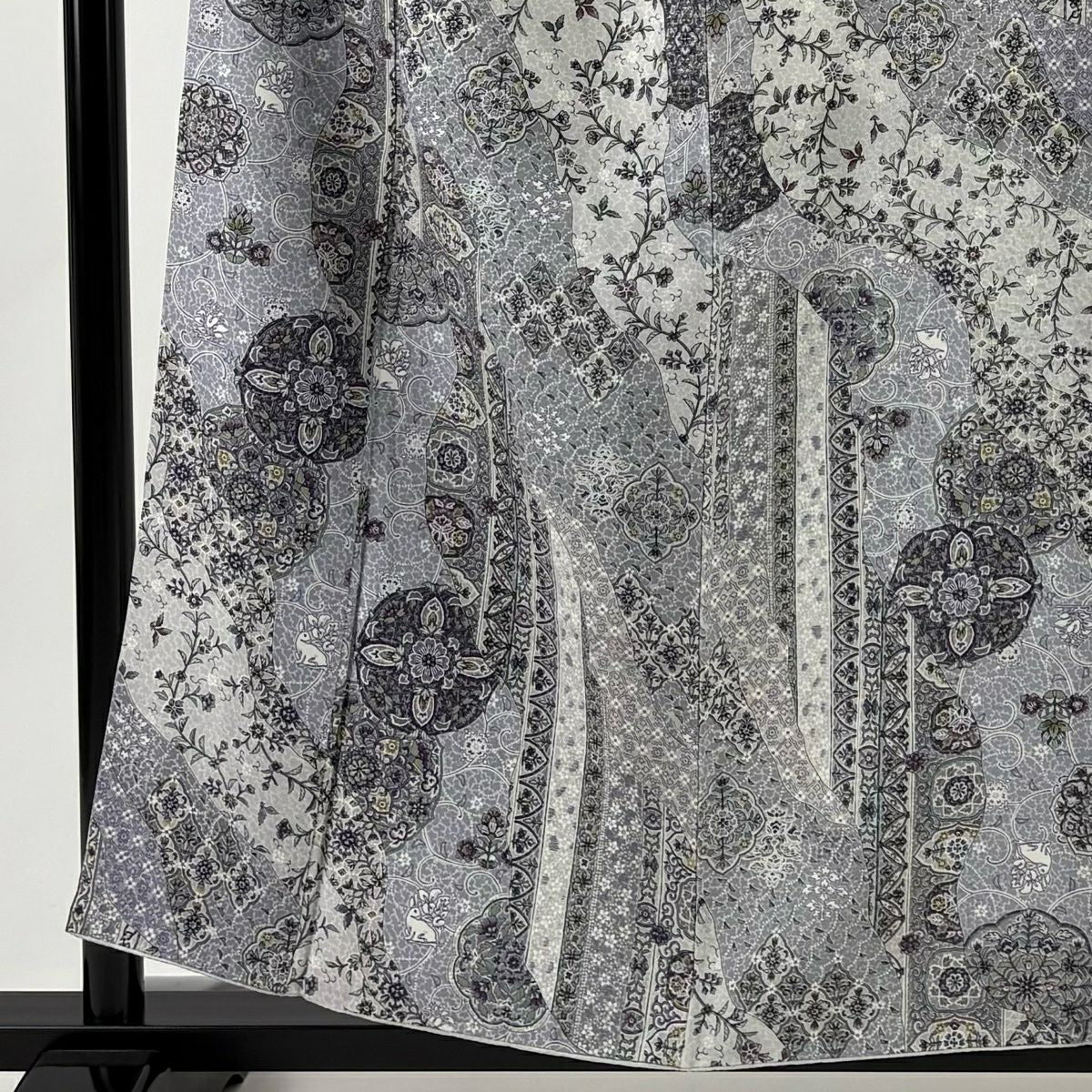 【美品】 小紋 身長157cm 袖長62cm S 雙層 華紋 寄せ柄 青灰 純蠶絲 秀品級