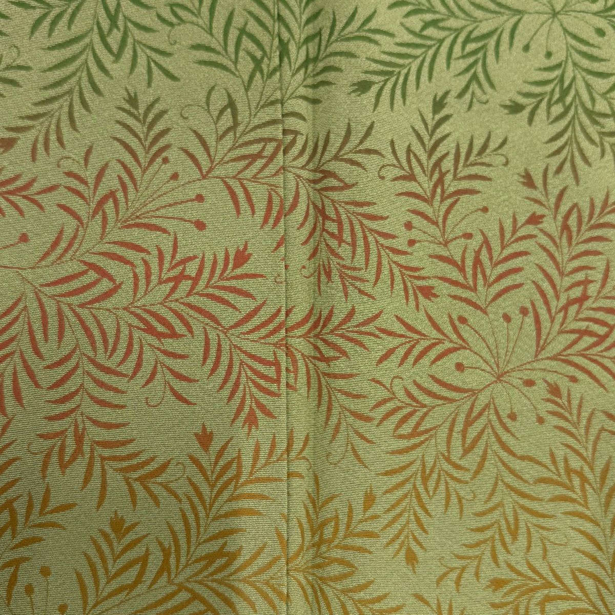 【美品】訪問服 身長154.5cm 袖長65cm M 雙層 草花紋紋 よもぎ色 純蠶絲 秀品級 一つ紋