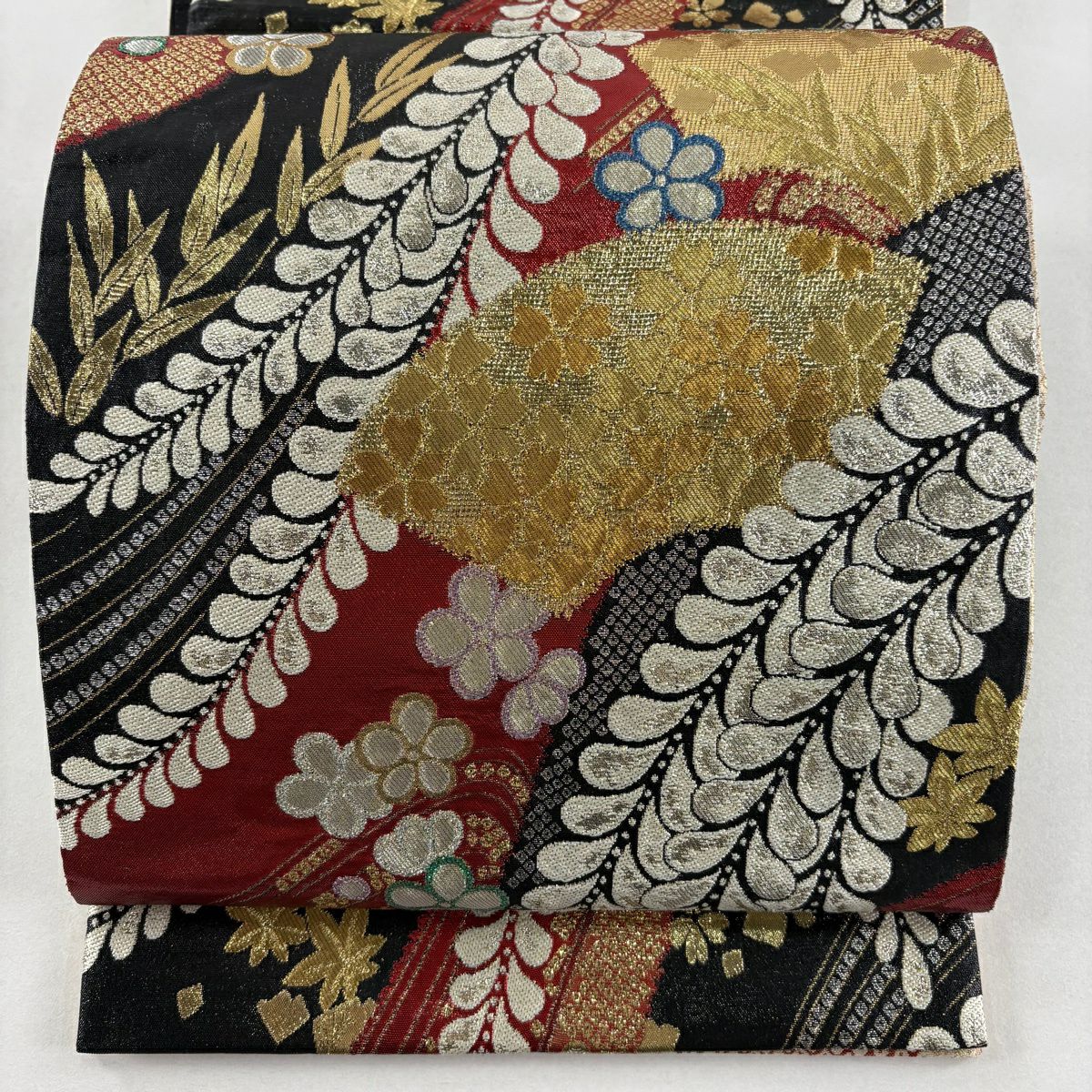 【美品】 袋帶 秀品級 振袖禮服禮服用 扇子面 藤 金銀彩 金金箔 紅 六通 純蠶絲