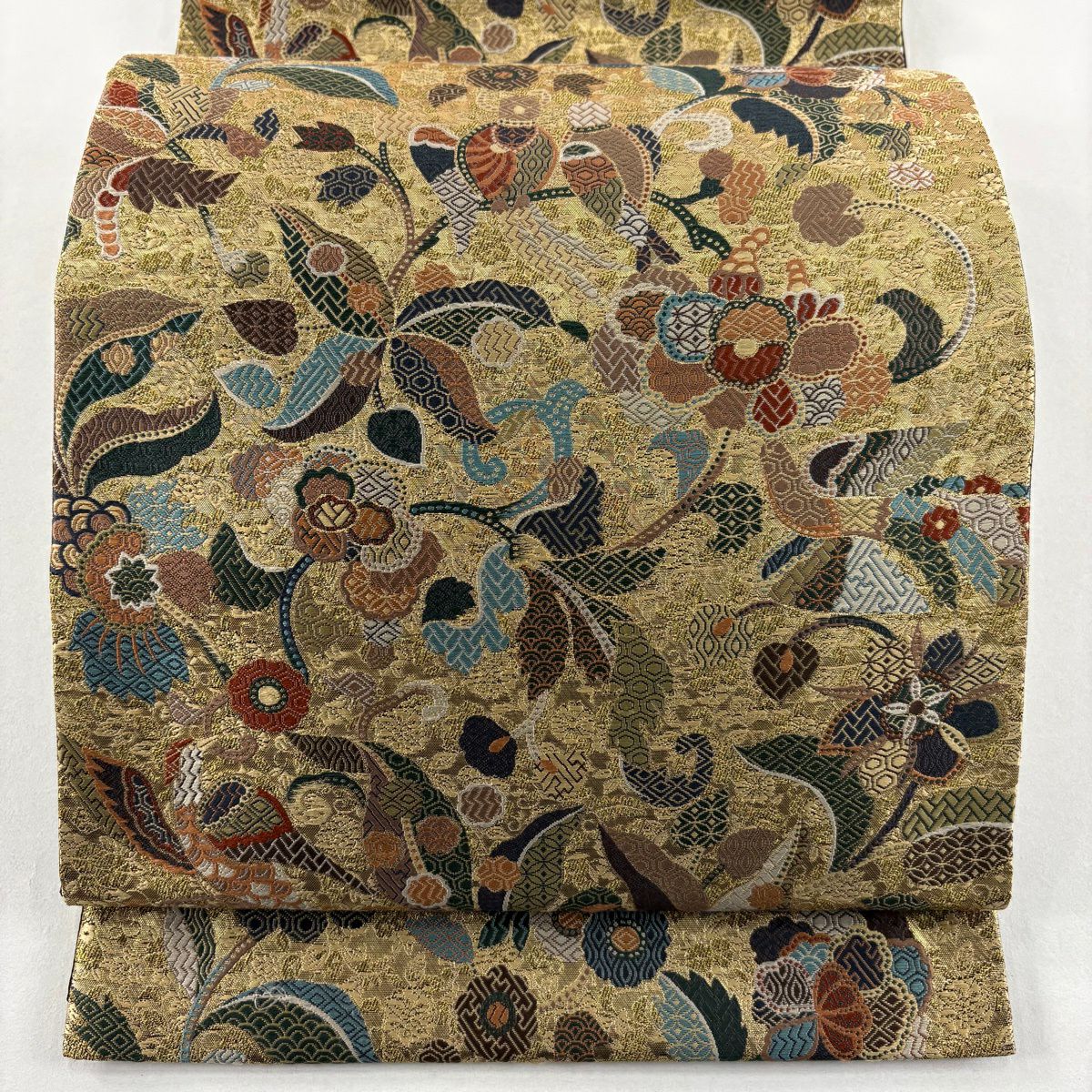 【美品】 袋帶 名品級 花唐草紋 金金箔 金色 六通 純蠶絲