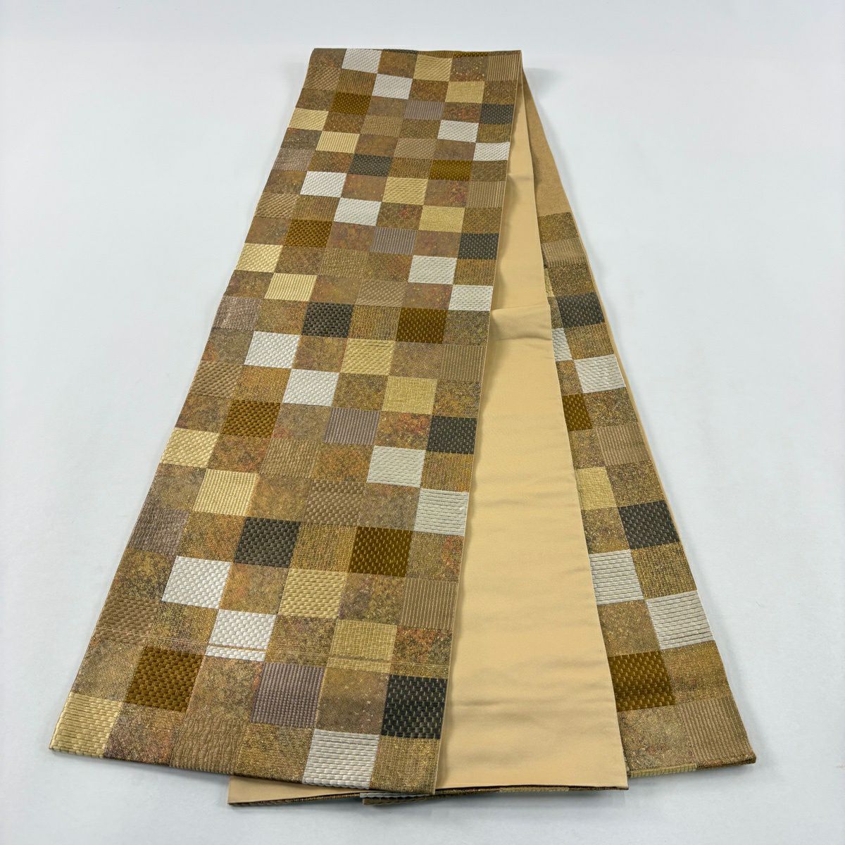 【美品】 袋帶 名品級 變化市松樹 金金箔 金絲 金色 六通 純蠶絲