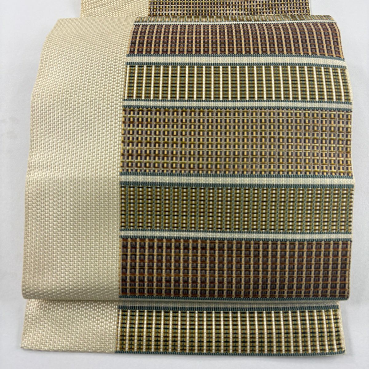 【美品】名古屋帶 名品級 松樹葉仕立 八寸名古屋帶 段紋 格子 薄黃 純蠶絲