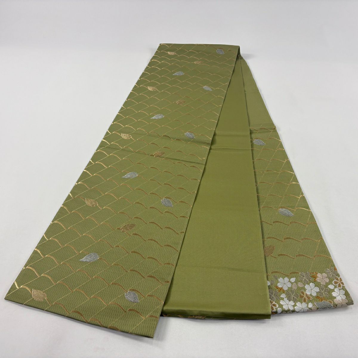 【美品】 袋帶 名品級 花井幸子 落款あり 樱花 花瓣 金銀線 鶯色 大鼓圖案 純蠶絲